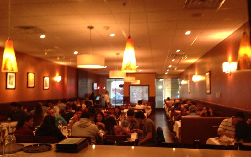 Himalayan Restaurant dining room full of guests